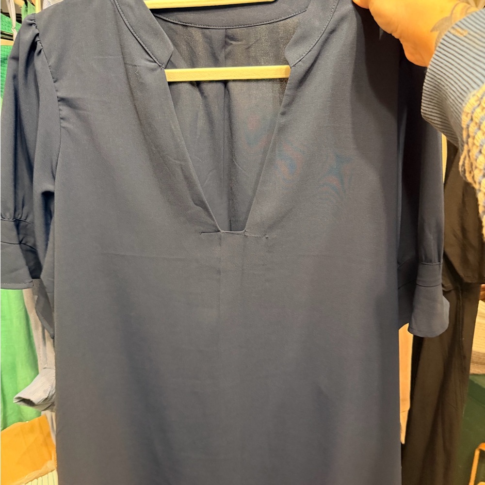 Elegant Blue V-Neck Dress